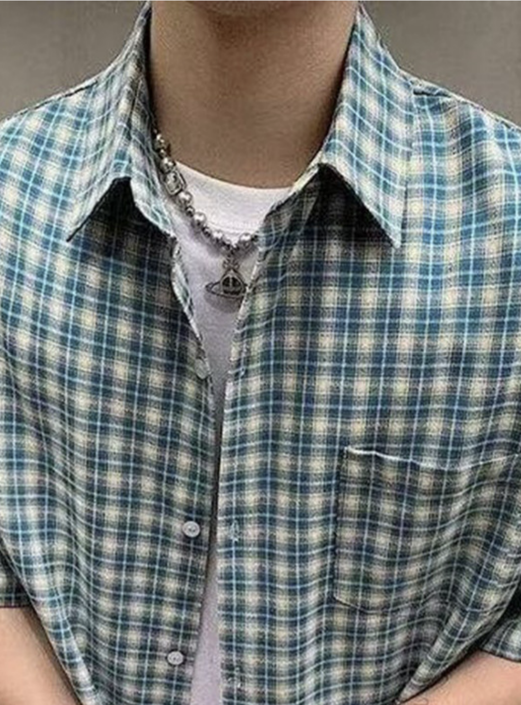 Outfit Day Apparel. Men Checked Short Sleeve Shirt